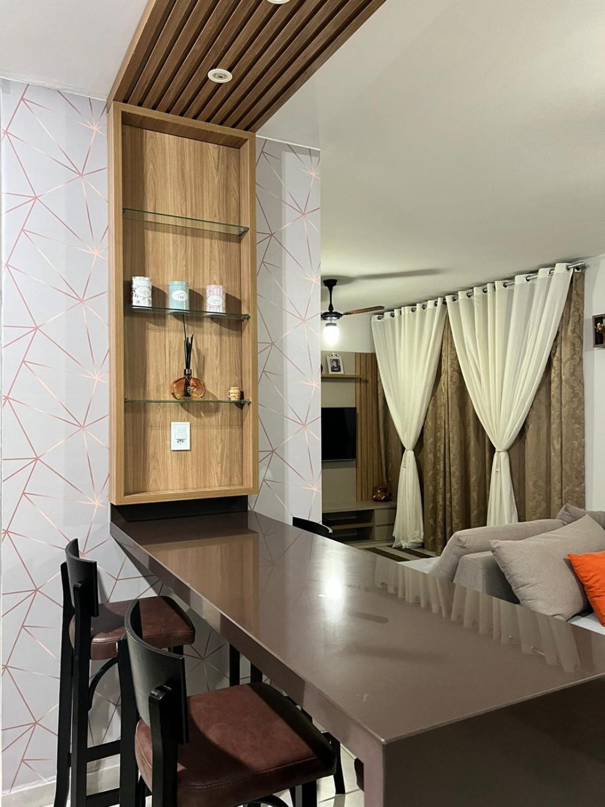 Apartamento Amplo E Belissimo! - 3 Quadras Do Mar! Γκουαρούχα Εξωτερικό φωτογραφία