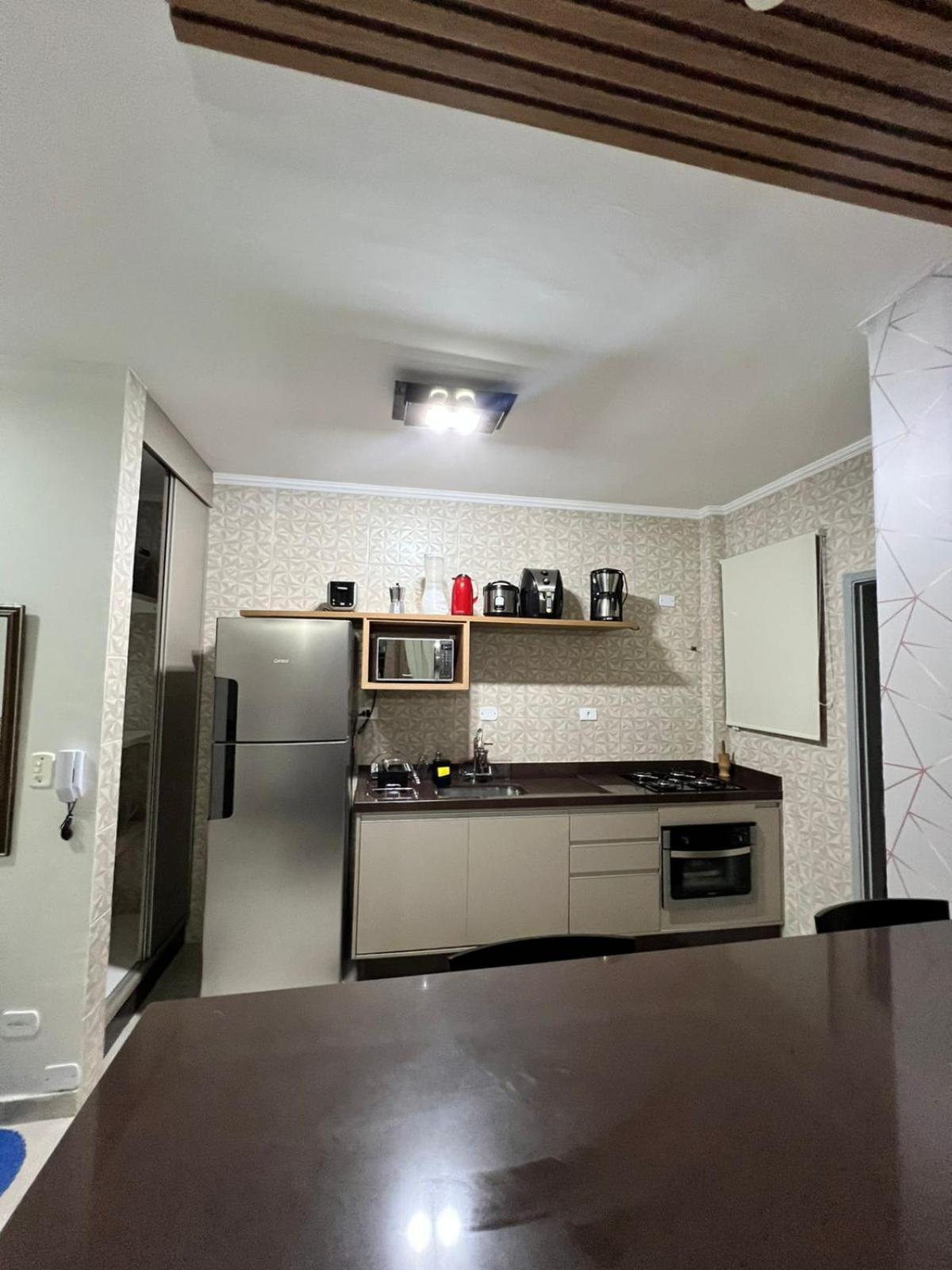 Apartamento Amplo E Belissimo! - 3 Quadras Do Mar! Γκουαρούχα Εξωτερικό φωτογραφία